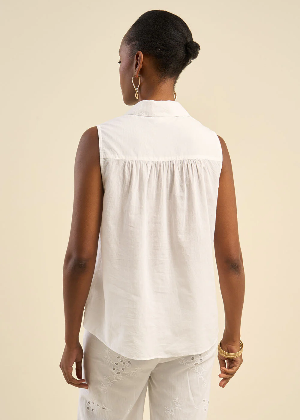 Chemise sans manches brodée - Image 3