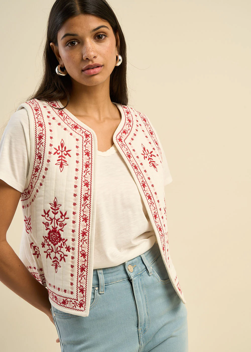 Gilet sans manches brodé en gaze de coton - Image 5