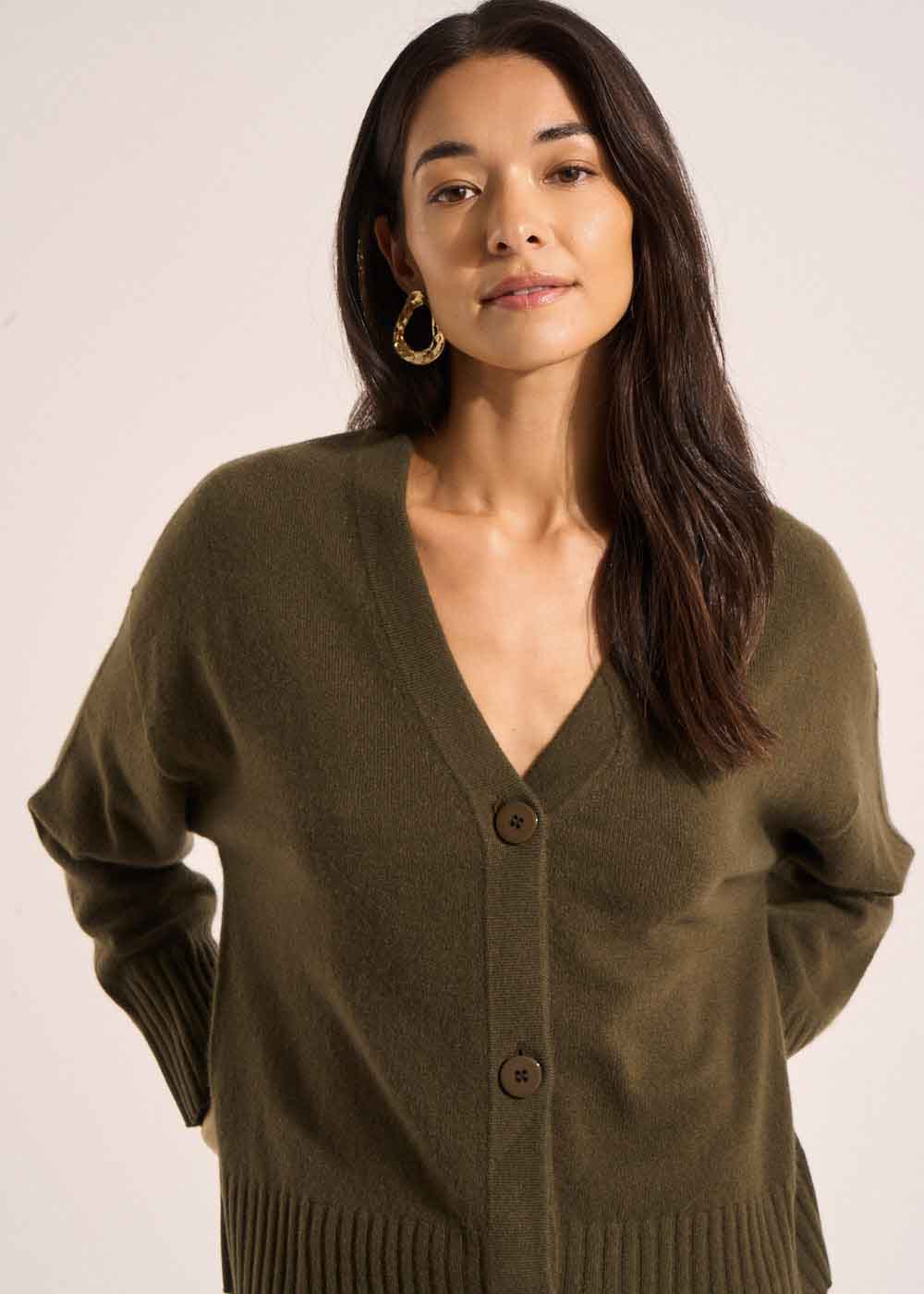 Gilet ample avec col V en cachemire - Image 4