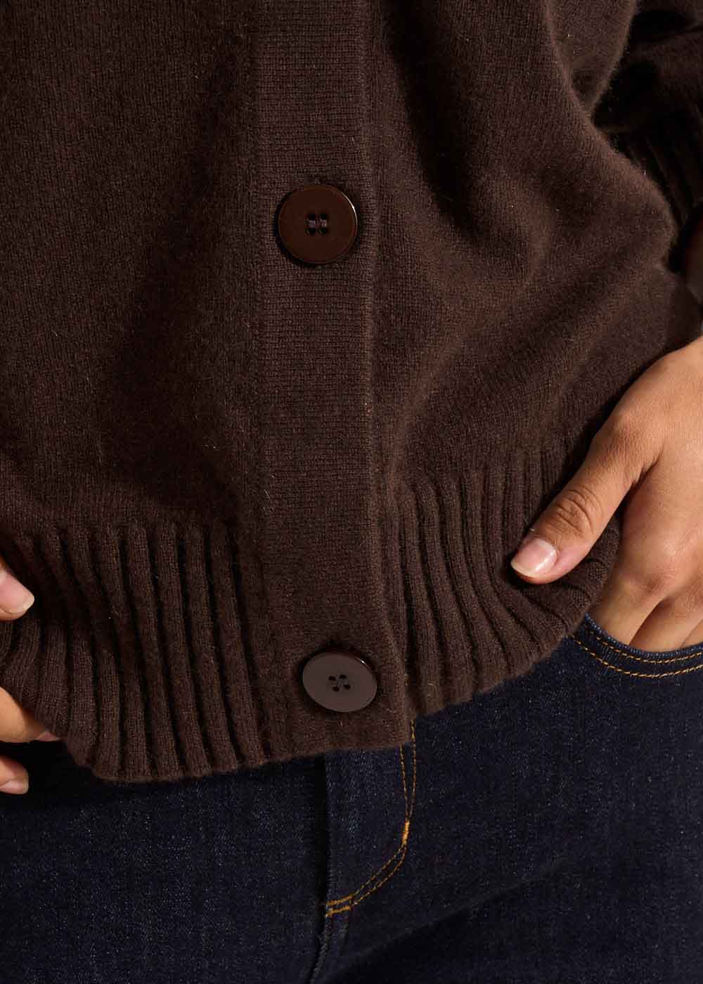Gilet ample avec col V en cachemire - Image 4