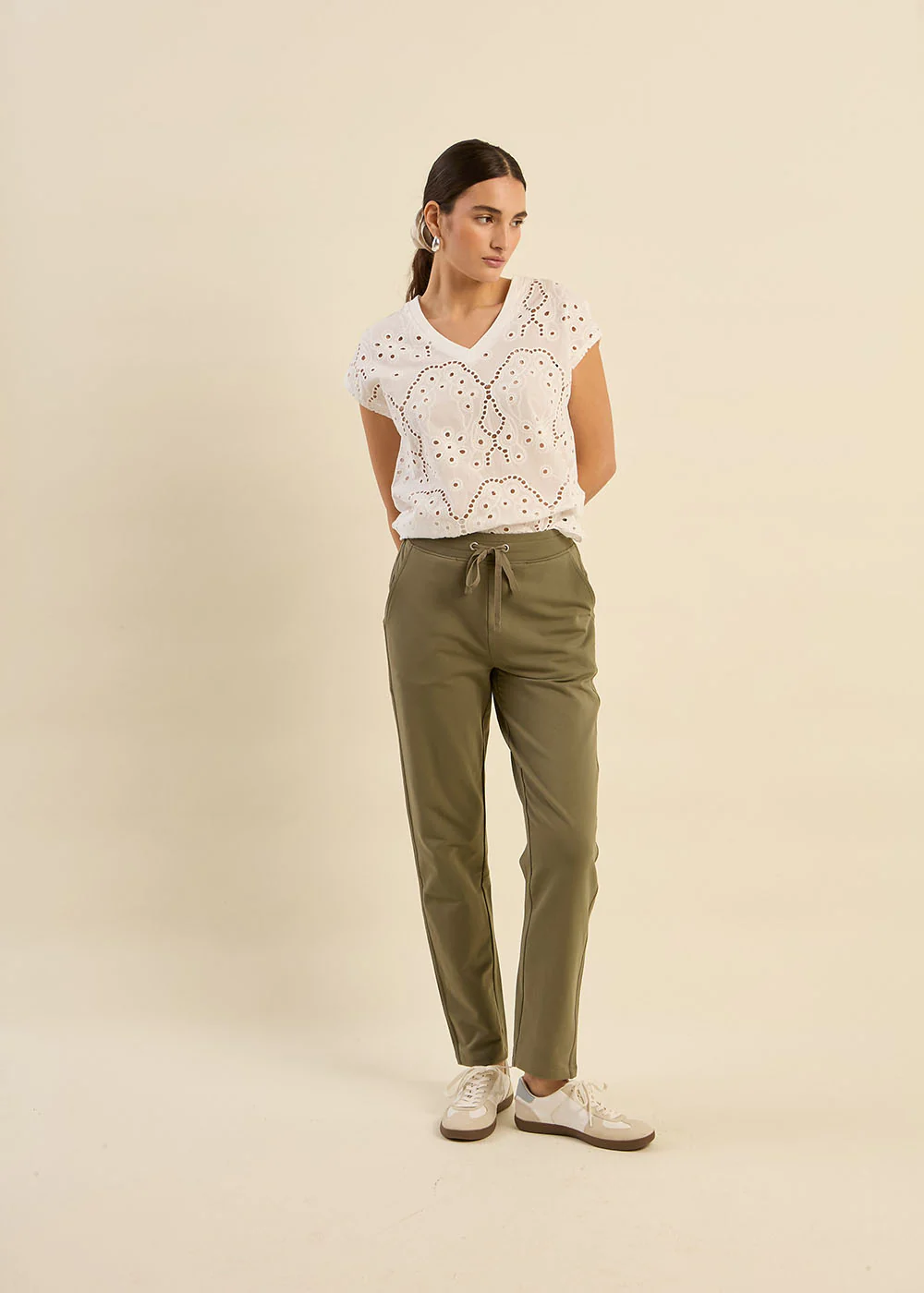 Pantalon de jogging droit avec bande lurex