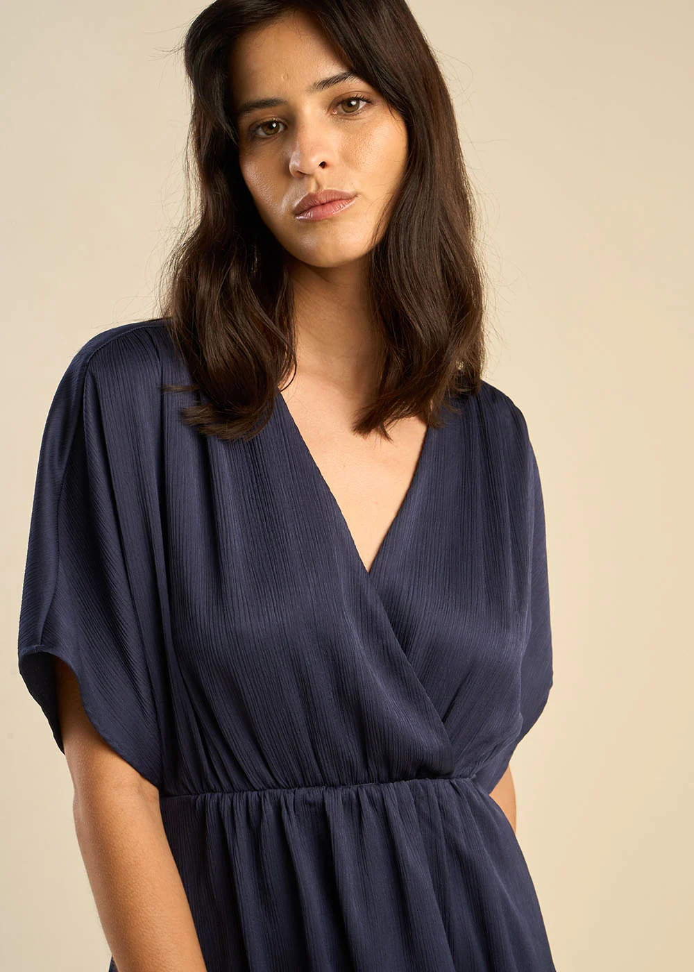 Robe courte à volants - Image 2