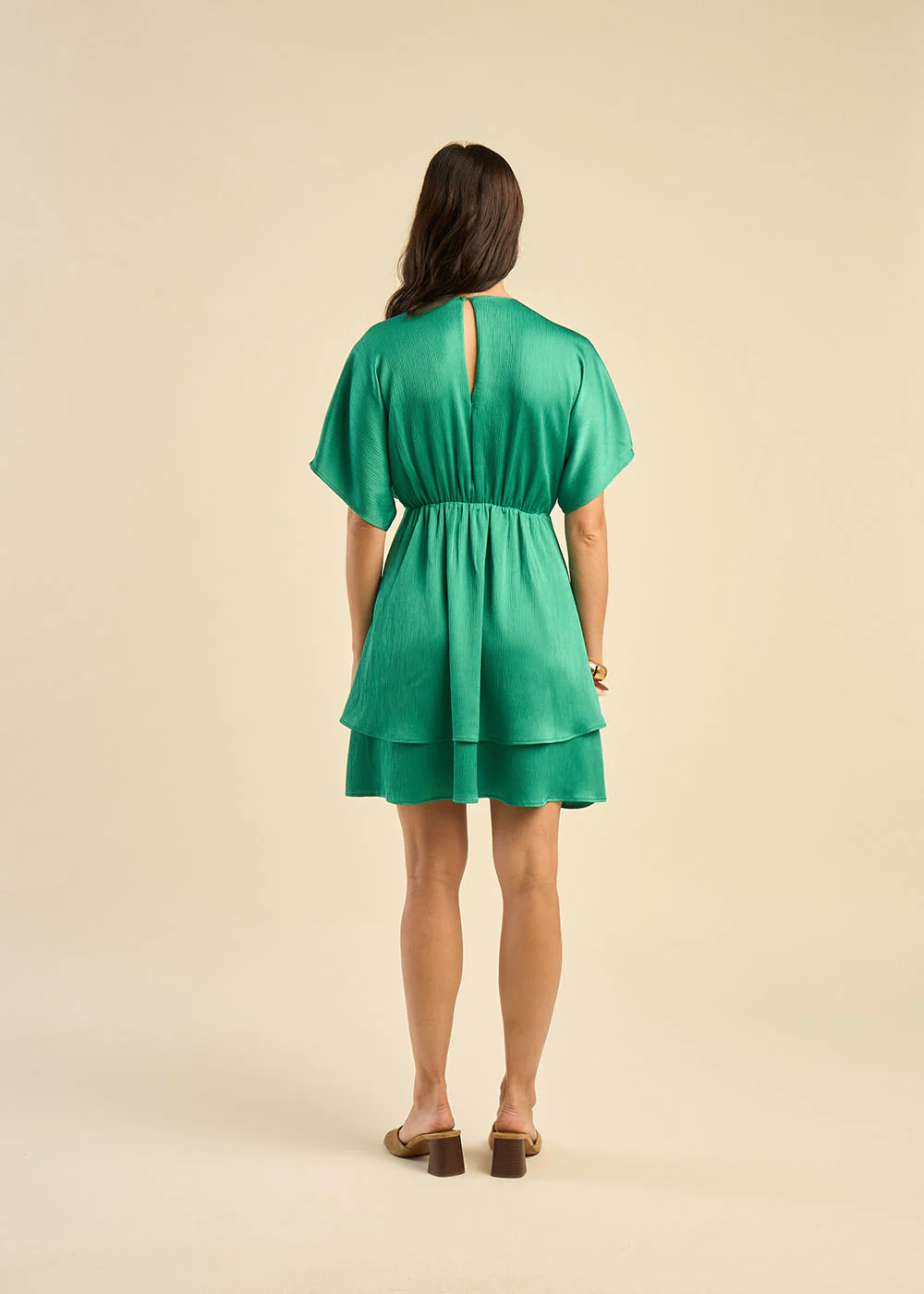 Robe courte à volants - Image 3