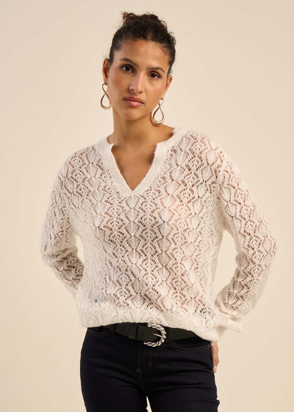 Pull droit à col tunisien et détails fantaisie - Image 5