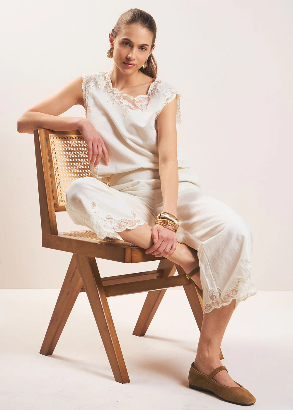 Pantalon dentelle bas de jambe - Image 4