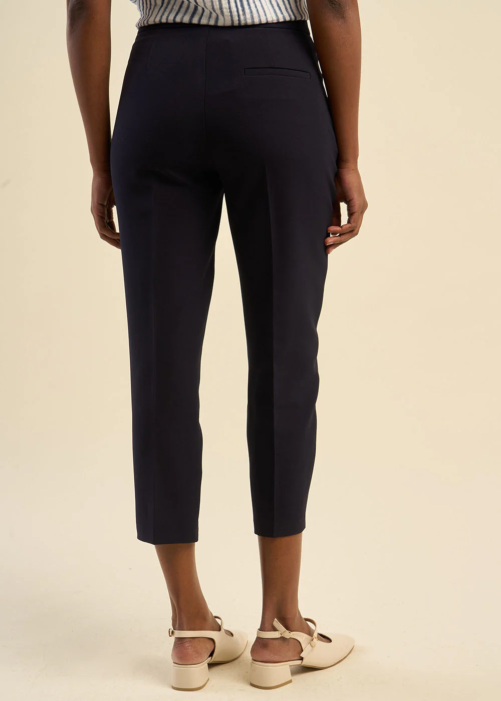 Pantalon carotte - Image 3