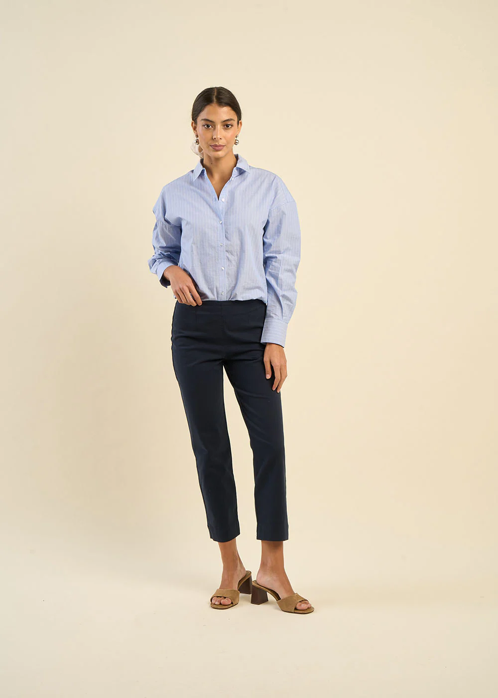 Pantalon 7/8ème à pinces - Image 8