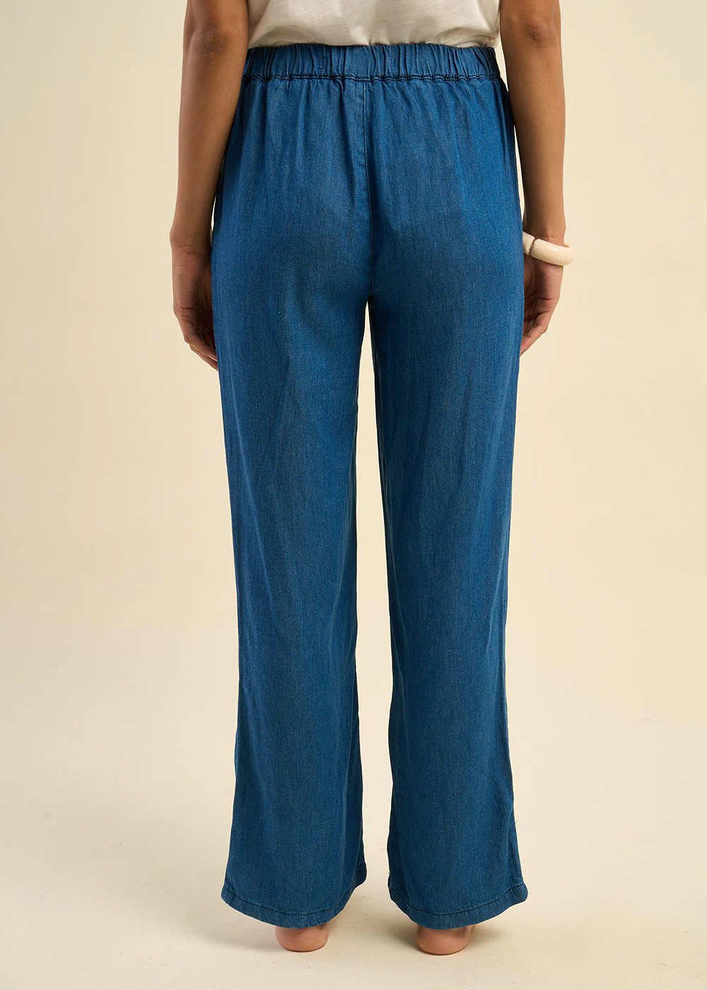 Pantalon fluide en lyocell et lin effet denim - Image 3