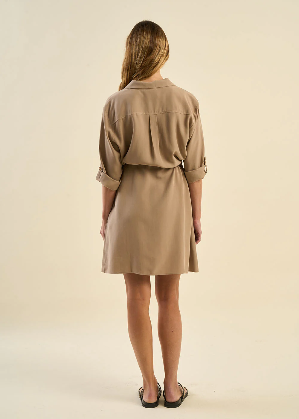 Robe courte ceinturée manches 3/4 - Image 3
