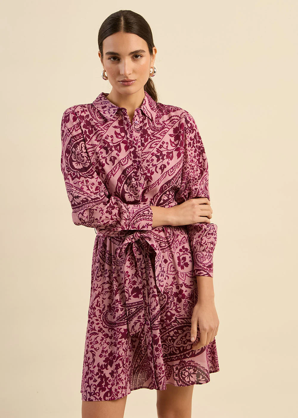 Robe courte à motifs - Image 7