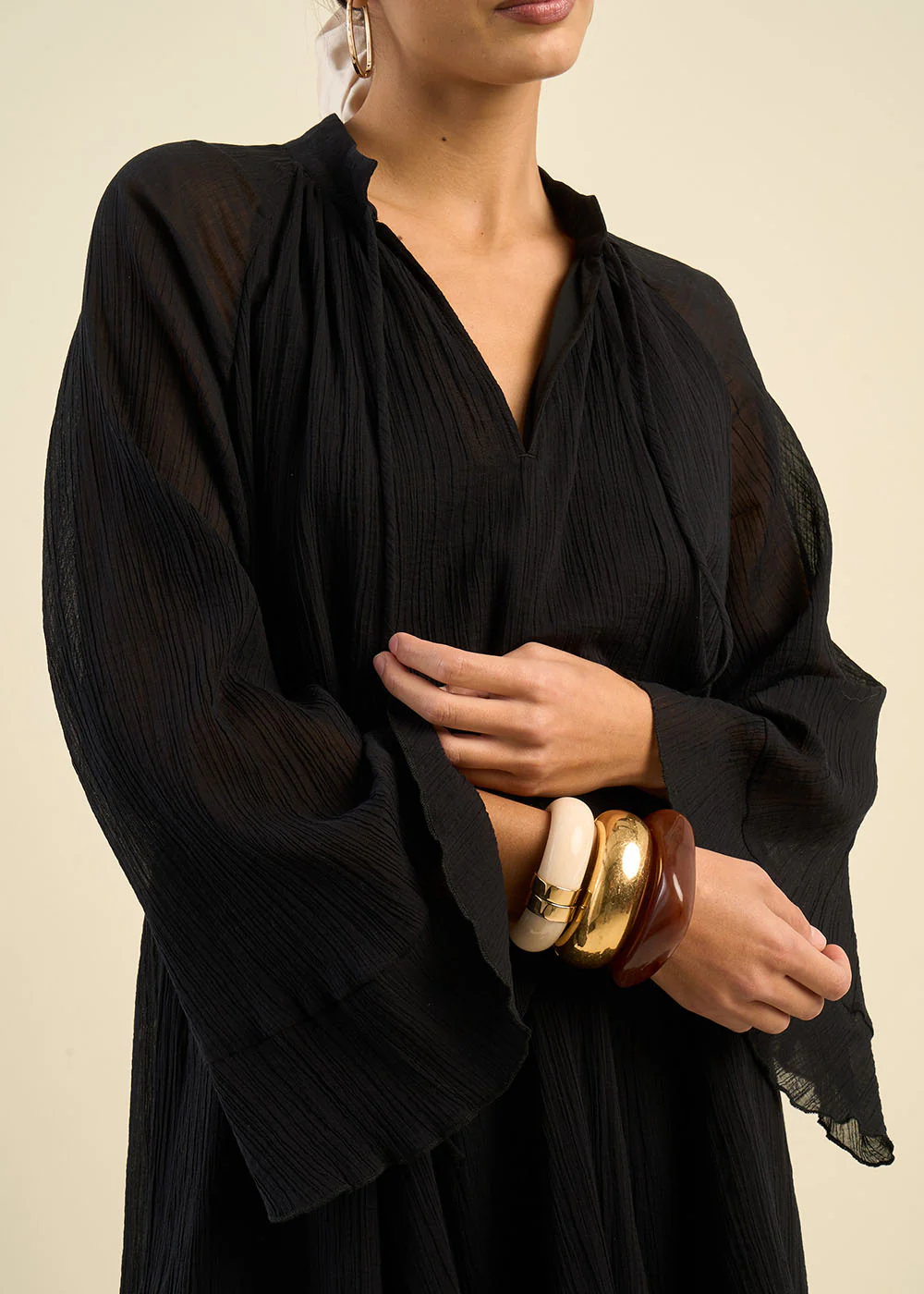 Robe courte évasée avec manches évasées - Image 4