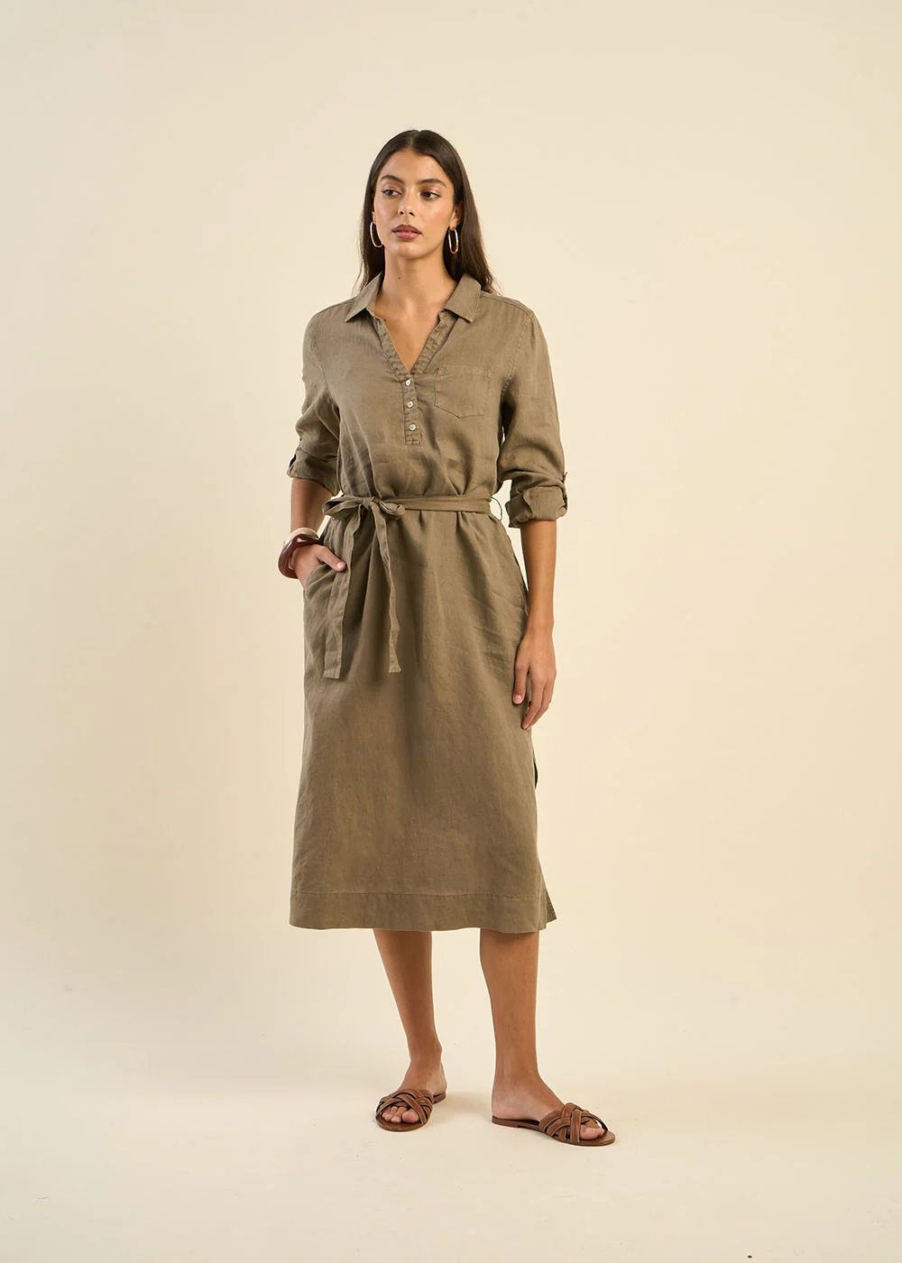 Robe chemise ceinturée à manches ajustables - Image 5