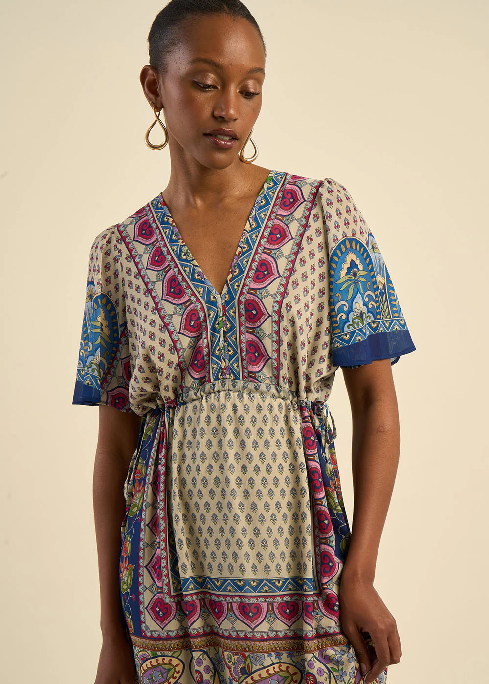 Robe longue bohème et décolleté en V - Image 7