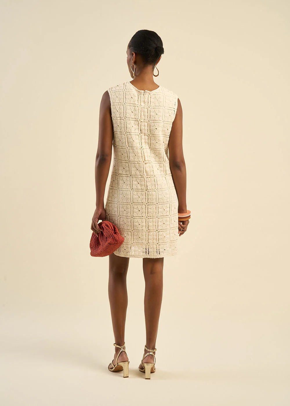 Robe en maille ajourée sans manches - Image 3