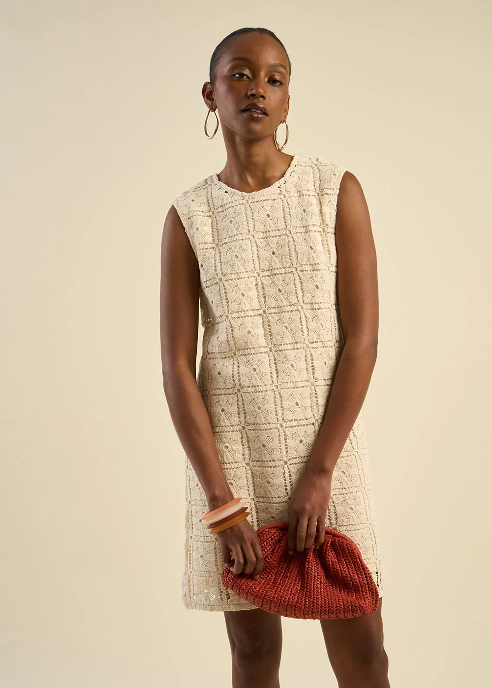 Robe en maille ajourée sans manches - Image 6