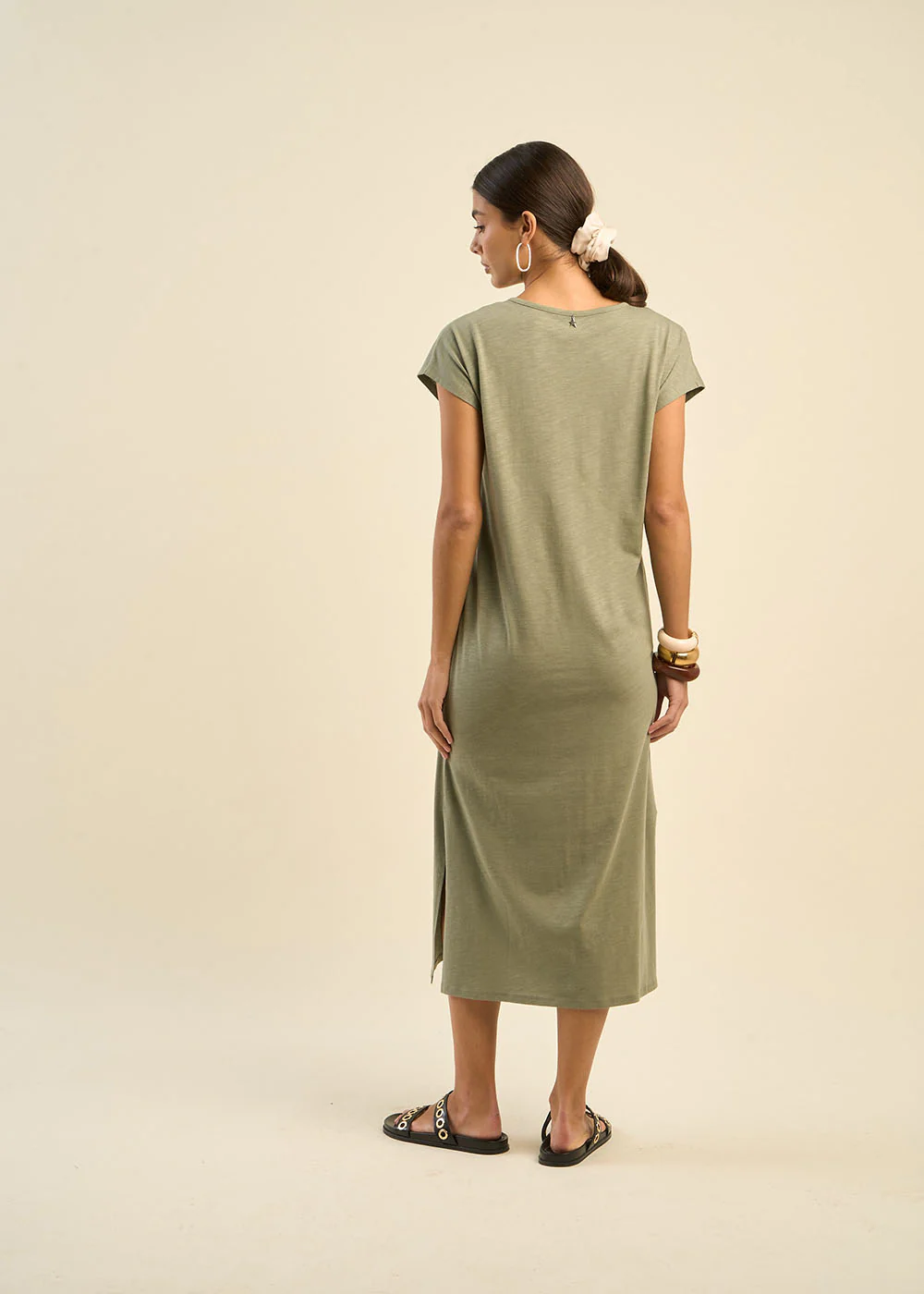 Robe droite col tunisien - Image 3