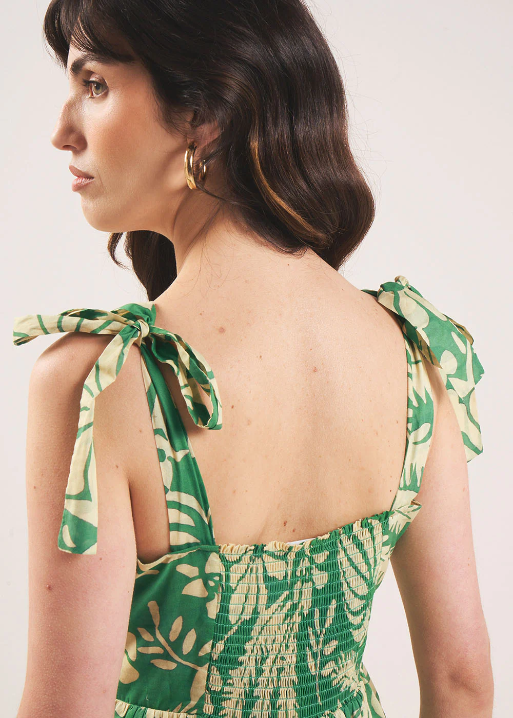 Robe longue imprimée à bretelles nouées - Image 4