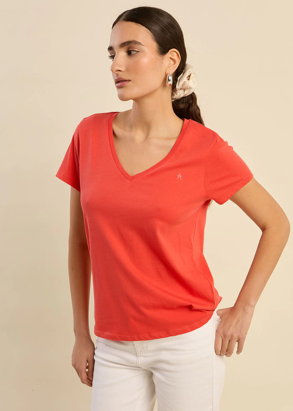 Tee-shirt col V en coton - Image 6